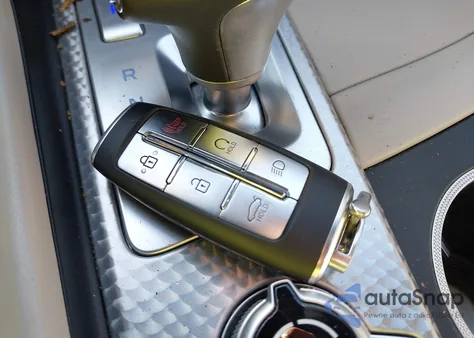 2022 Genesis G70 3.3T Awd из США, поврежденный, VIN KMTG54TE2NU102528